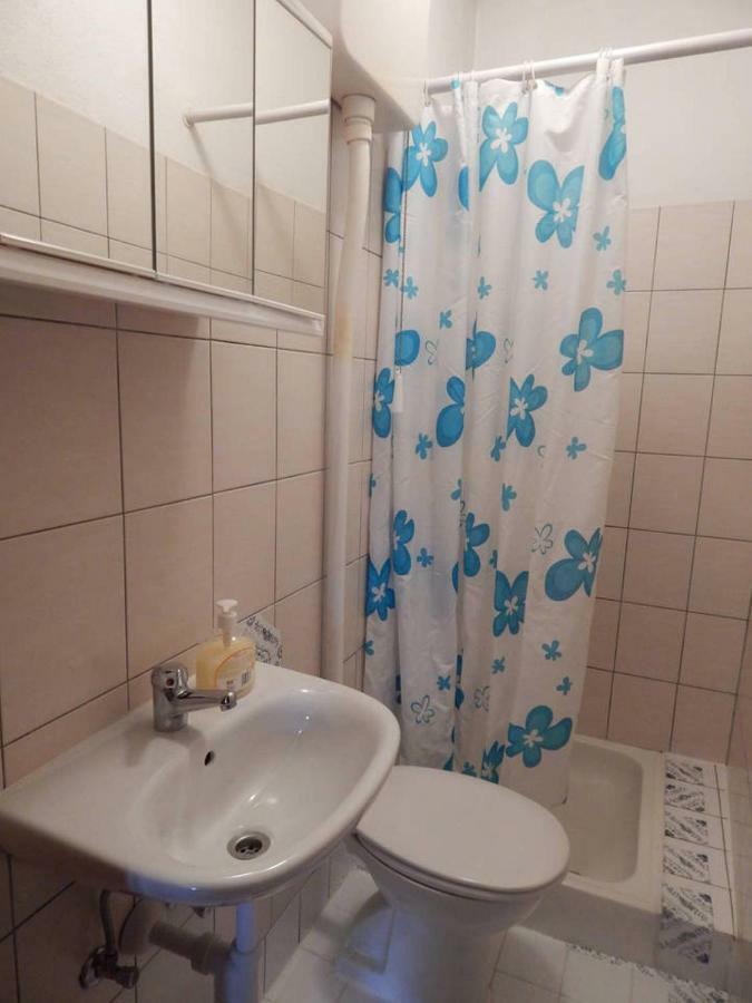 Apartmani Bepina Supetar Zewnętrze zdjęcie
